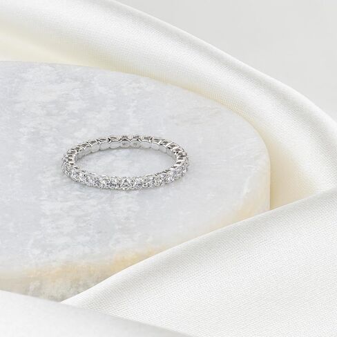 Amazon Essentials IGI Certified Lab Grown Diamond Eternity Band in Solid 14k Gold (VS1-VS2 Clarity, G-H Color) - Eternity Ring - Stackable Rings for Women in Kuwait