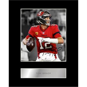 Tom Brady Pre Printed Signature Signed Mounted Photo Display #22 Printed Autograph Picture in Saudi Arabia