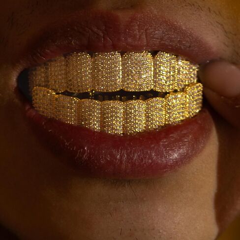 Gold Teeth Grillz Hip Hop Punk Style Copper Plated 18K Gold Inlaid Gorgeous shine Zircon Teeth Grilz Grills Orthodontics Halloween Night Party Shining Choice Numerous zircons in Saudi Arabia
