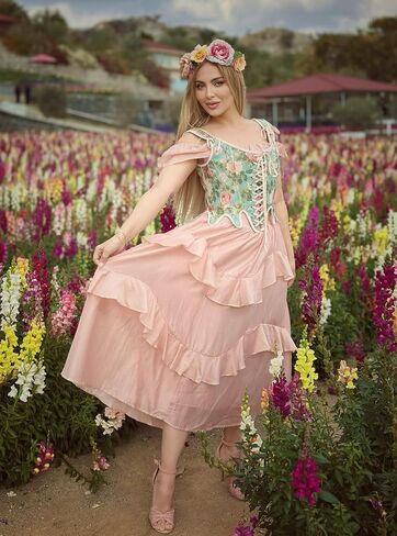 Scarlet Darkness Corset Tops for Women Renaissance Corset Floral Lace Up Bodyshaper Bustier in Kuwait