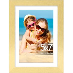 decorUhome 8x10 Picture Frame, Display Pictures 5x7 with Mat or 8x10 without Mat, Wall & Tabletop Display Photo Frame, Black, 1 Pack