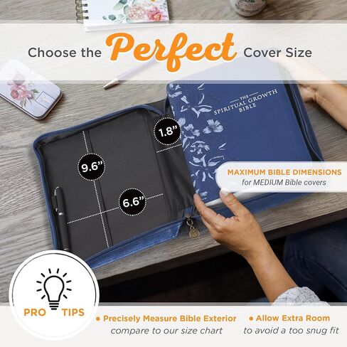 Christian Art Gifts Vegan Leather Fashion Bible Cover Carry Case for Women: Blessed - Jer. 17:17 Inspirational Scripture w/Cute Peacock & Multicolor Florals, Pockets, Pen Storage, Metallic Blue, Large in Kuwait