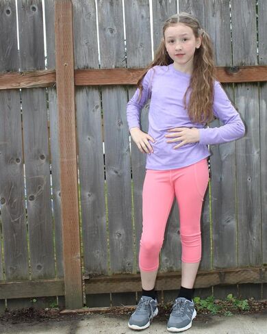BIG ELEPHANT 3 Packs Girls Capri Leggings with Pockets, High Waisted Yoga Pants Athletic Running Dance Workout for Kids in Kuwait