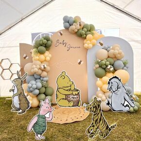5 PCS Classic Winnie Cardboard Chaptouts with Stand Pooh Cutout Decor
