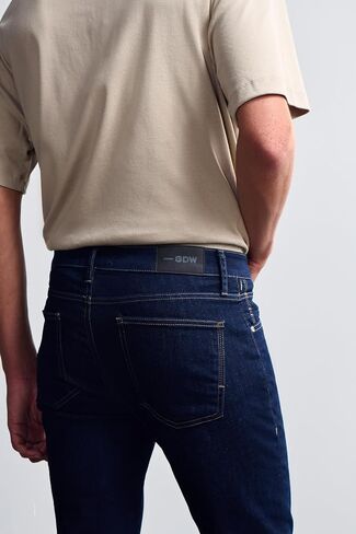 Ride Men's Regular Rise Slim Leg Jeans in Saudi Arabia