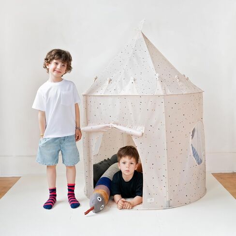 3 Sprouts Kids Play Tent - نسيج معاد تدويره مستدامة - مسرح فسيح للأطفال للألعاب الداخلية للأولاد والبنات - Fort Fort Up House للأطفال الصغار والأطفال الذين تتراوح أعمارهم بين 3-10 - لوحة المدسيم البيج in Kuwait