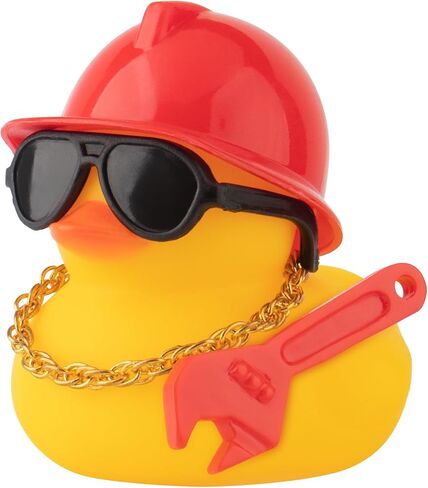 Wonuu Car Dashboard Decorations Ducks Rubber Rubber ، Builder Puilder Rubber Ducky لزخرفة السيارة اللطيفة مع أداة ، قبعة صلبة ، نظارات ، قلادة (مطرقة) in Kuwait