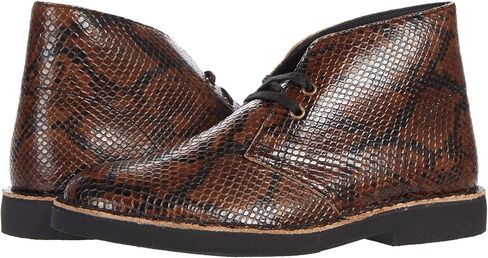 Clarks Women's Desert in Saudi Arabia