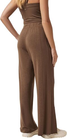 TravisMathew Women's Hidden Local Pant in Saudi Arabia