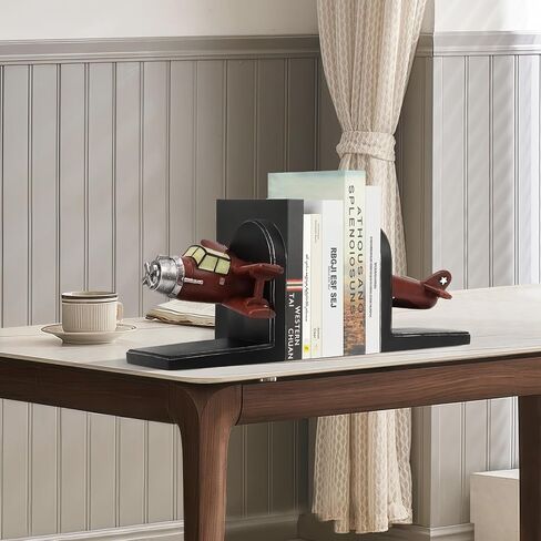 Aviation Decor Pilots Gifts,Airplane Decor Pilot Gifts for Men,Airplane Propeller Bookends Set for Aviation Lovers,Rustic Home Accessories Office Tudy Room Library Desktop Bookshelf in Kuwait