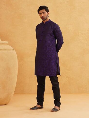Sojanya (منذ عام 1958 للرجال Jacquard Silk Hegetric فقط Kurta Long Kurta in Kuwait