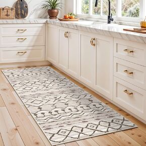 Washable Kitchen Runner Rug for Family: Non-Slip Runners for Hallway Entryway Bedroom - Stain and Water Resistant Rugs Easy to Clean - Soft Low-Pile Bedside Carpet 2x6 Beige Dusty Pink