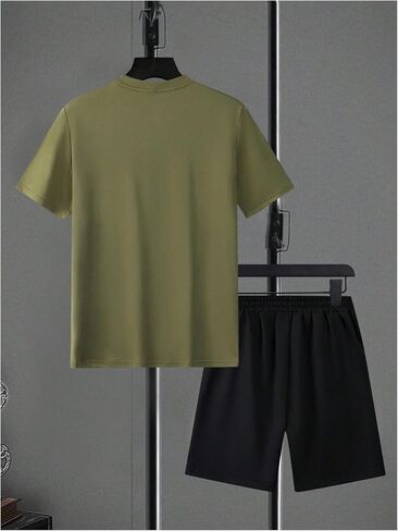 WDIRARA Men's 2 Piece Short Sets Graphic Print Short Sleeve T Shirts and Drawstring Shorts Clothing Set in Saudi Arabia