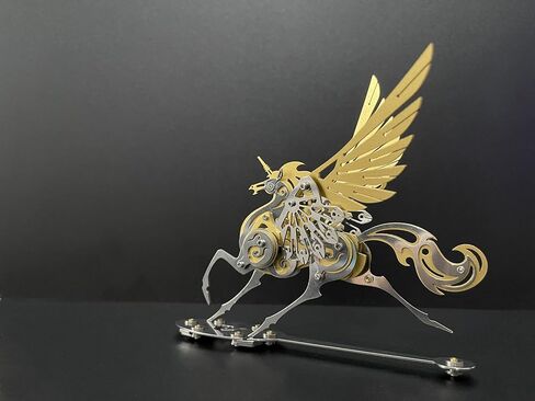 تمثال Pegasus المجنح الزخرفي ، تمثال يونيكورن ، مصنوع من المعدن ، aloy ، الصلب والبرونز. (ذهب) in Kuwait