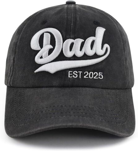 2PCS Mom and Dad EST 2025 2026 Hat, Adjustable 3D Embroidered New Parents Gifts Baseball Cap in Kuwait