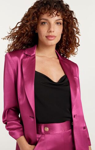 Cinq à Sept Women's Smooth Satin Khloe Blazer in Saudi Arabia