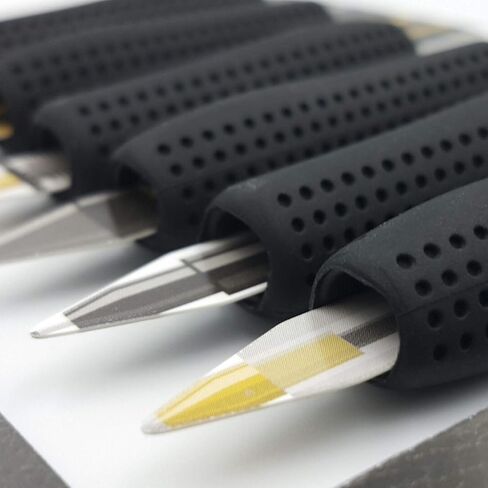 مجموعة Omni Grip مكونة من 6 مقابض مريحة ممتازة، مثالية لأقلام Apple وقلم Apple Pencil 2 وأقلام الرصاص والأقلام الرصاص in Saudi Arabia
