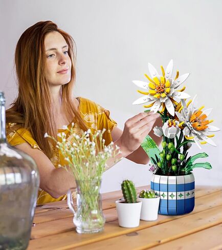 Rose Flower Bouquet Building Sets - Compatible with Lego Flower Bouquet, Artificial Wildflower with Vase, DIY Unique Decoration Home, Botanical Collection for Ages 8-12 yrs Old Girl for Gift in Kuwait