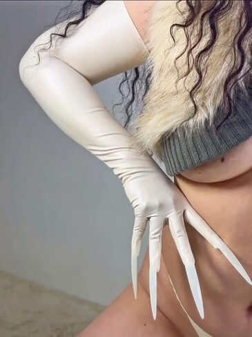 DooWay Super Long Nails Gloves Latex Women Touchscreen Cosplay Claw Gloves 28" Stretch Faux Rubber Halloween Costume Gloves in Kuwait