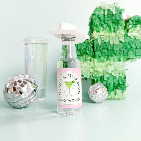 ملصقات المشروبات الكحولية لحفلات العزوبية من Margs and Matrimony - هدايا مخصصة لحفلات العزوبية، مارجريتا العازبة، المكسيك العازبة، هدايا حفلات الخطوبة، تيكيلا الزفاف (وردي) in Kuwait