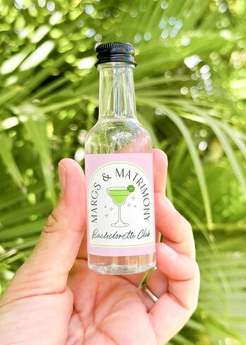 ملصقات المشروبات الكحولية لحفلات العزوبية من Margs and Matrimony - هدايا مخصصة لحفلات العزوبية، مارجريتا العازبة، المكسيك العازبة، هدايا حفلات الخطوبة، تيكيلا الزفاف (وردي) in Kuwait