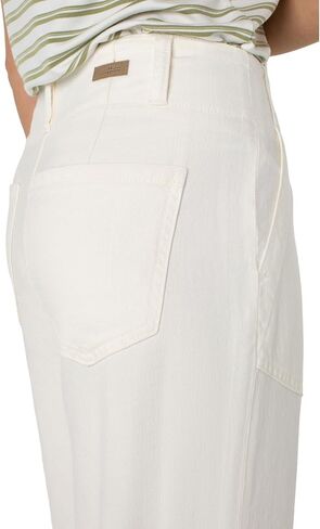 Liverpool Women's Utility Patch Pocket Wide Leg Pant 31in Inseam in Saudi Arabia