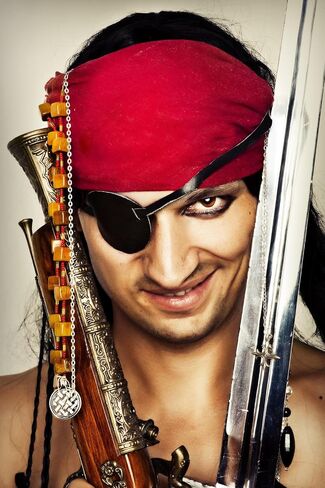 CICOCI Men Pirate Costume Accessories Set For Women Pirate Hat Pirate Head Scarf Pirate Sash Belt Dress Accessories in Kuwait