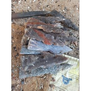 Agate Native American Projectile Flint Bird Spear Arrowhead | Tomb Shape Arrowhead, 4.5-5 Inch Approx | Authentic Decorative Artifact