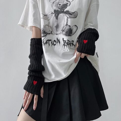Women's Knitted Arm Warmers Heart Patterned Y2k Arm Sleeves Gothic Fingerless Gloves for Women in Saudi Arabia