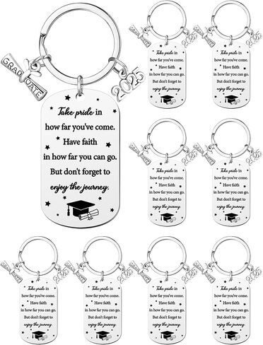 Sureio 12 PCS Class of 2025 Keychain Treguation Homphes Bulk Senior Night Gifts for Women Men in Kuwait