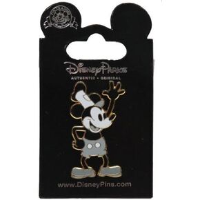 Disney Pin #24132: Steamboat Willie 2003