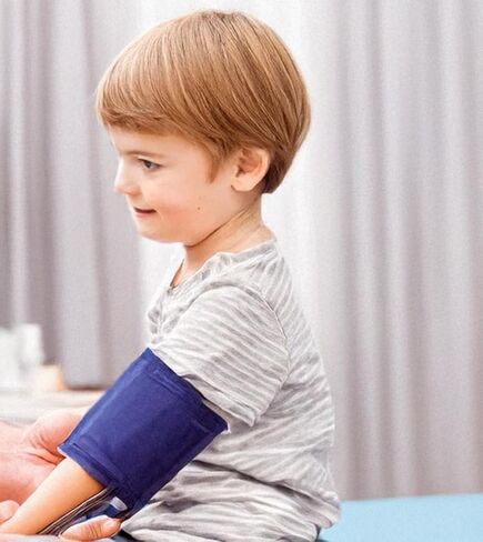 EMI #311 Black Pediatric Aneroid Sphymonamoneter Set Child and Infant Cuff Plus Basic Dual Head Stethoscope in Kuwait