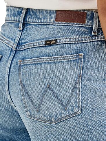 Wrangler Women's Mid-Rise Vintage Denim Short in Saudi Arabia