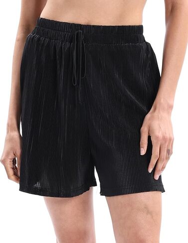 شورتات مخططة مملوءة بالسيدات in Kuwait