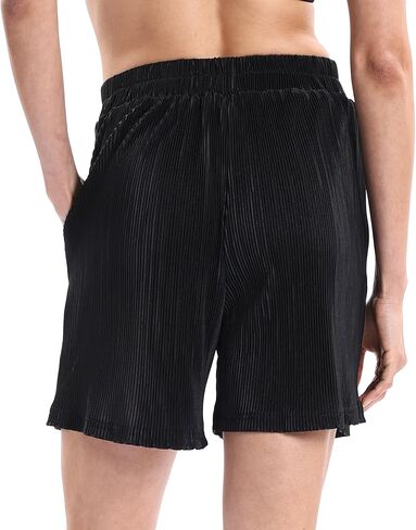 شورتات مخططة مملوءة بالسيدات in Kuwait