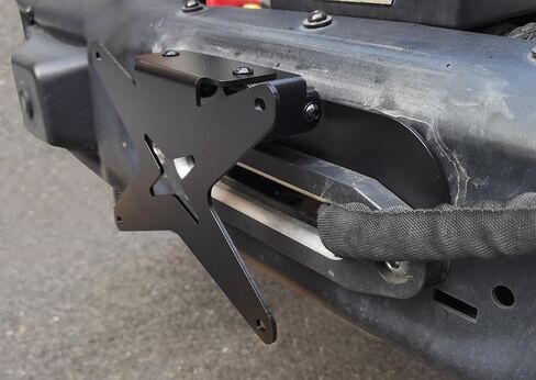 Flip-Up Winch License Plate Mount for All 10 inch Hawse Fairlead,Universal License Plate Bracket Front Bumper Compatible with Pickup Truck Off-Road Cars SUV Adjustable License Plate Holder in Kuwait