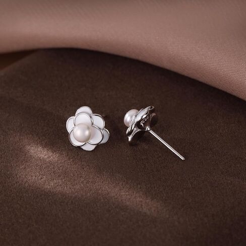 Reffeer Solid 925 Sterling Silver Pearl Flower Earrings Studs for Women Teens Flower Stud Earrings Pearls for Wedding in Saudi Arabia
