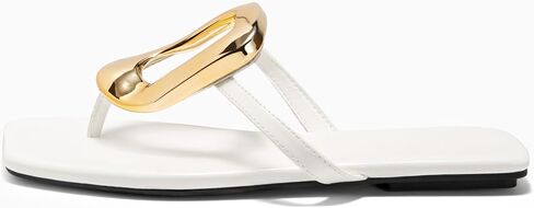 صناديق Coutgo Womens مسطحة مريحة Flip Flops Slide Sandals Summer Beach Shoes مع زخرفة معدنية in Kuwait