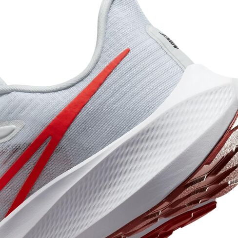 Nike Men's Sneaker in Kuwait