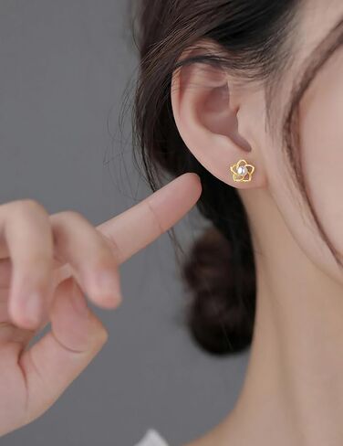 Reffeer 925 Sterling Silver Small Pearl Flower Earrings Studs for Women Teens Unique Petite Flower Studs Earrings in Saudi Arabia