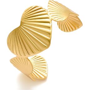 WOWORAMA Chunky Gold Shell Cuff Bracelets for Women Wide Hammered Starfish Bracelet Gold Coral Reef Bracelet Boho Summer Beach Statement Bracelet