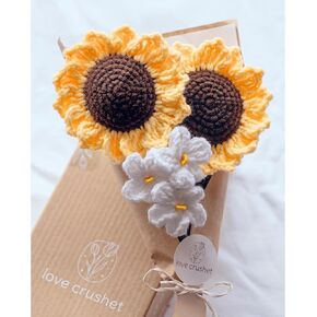 Handmade Crochet Flower Bouquet,Crochet Tulips,Preserved Flowers Bouquet,Bride Gifts,Bride to Be,Graduation Flower Bouquet