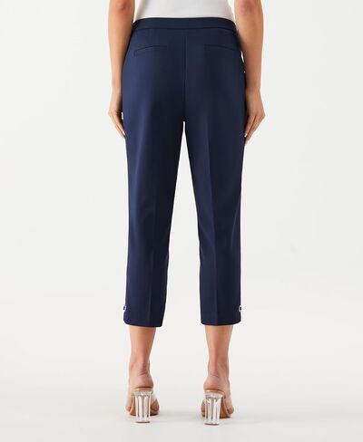 Rafaella Women's 24 "Satin Twill Capri مع الحلقات ، النسيج الممتد ، حزام مرن ، سراويل ملعقة in Kuwait