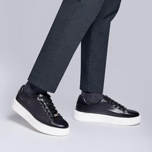 أحذية رياضية للرجال غير الرسمي للأحذية الأصلية للأعمال الجلدية ، أحذية المشي ، وأزياء خفيفة الوزن مع XL ExtraLight Sole in Kuwait