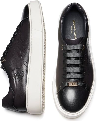 أحذية رياضية للرجال غير الرسمي للأحذية الأصلية للأعمال الجلدية ، أحذية المشي ، وأزياء خفيفة الوزن مع XL ExtraLight Sole in Kuwait