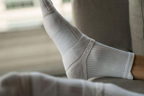 Strideline Basic Low Cut Socks | Quad-Ply Yarn Padding, Direct Compression and Zoned Cushioning - Low Cut 1 Pack in Kuwait