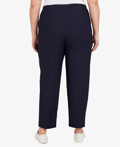 Alfred Dunner Women's Petite Proportioned Medium Allure Slim Pant in Saudi Arabia
