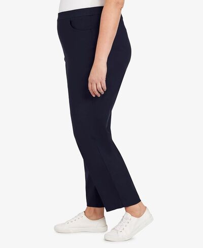 Alfred Dunner Women's Petite Proportioned Medium Allure Slim Pant in Saudi Arabia