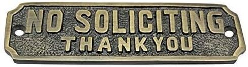 لافتة باب نحاسية صغيرة "NO SOLICITING" من Adonai Hardware - نحاس عتيق in Kuwait