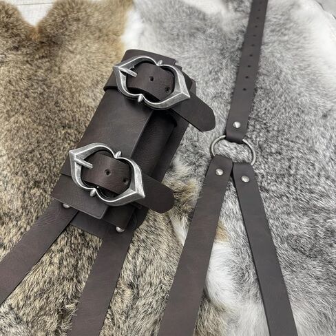 HiiFeuer Medieval Faux Leather Back Sword Frog, Vintage Adjustable Sword Holster, Middle Ages Back Sword Sheath Holster in Saudi Arabia